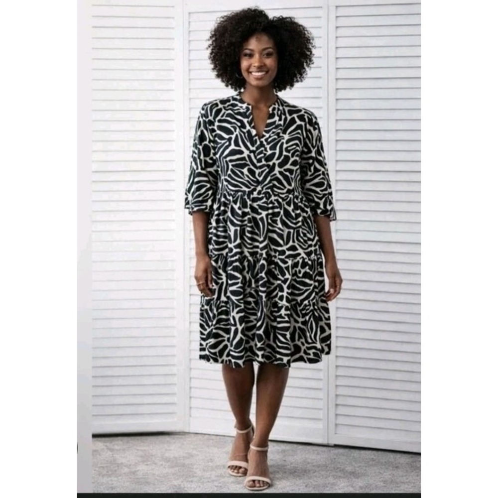 Rachel Zoe S Geometric Shift Dress 3/4 Sleeve Ruffle Hem Pockets Tiered V Neck